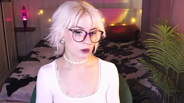  Moonlight t online show from February 5, 2026, 9:36 am