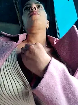 Emily Wane online show from September 11, 2025, 4:40 pm