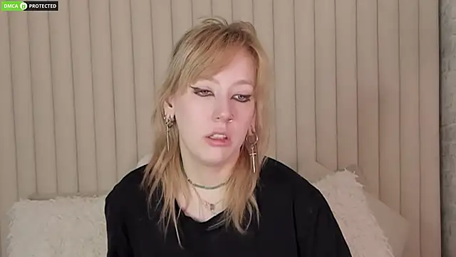 RachelCart online show from November 5, 2025, 3:17 am