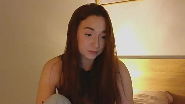 YasmineWest online show from April 7, 2026, 5:35 pm