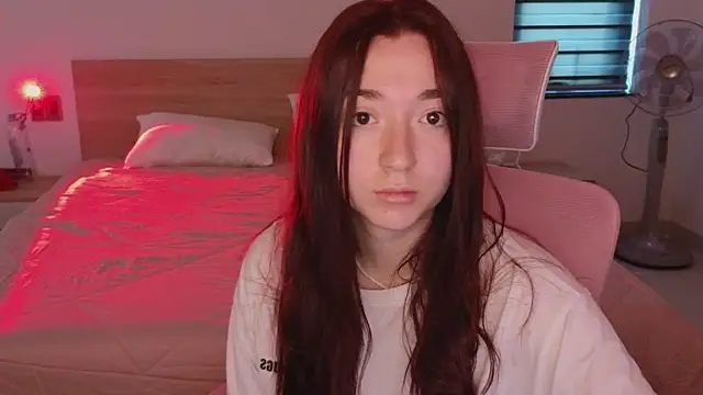 YasmineWest online show from April 13, 2026, 12:16 am