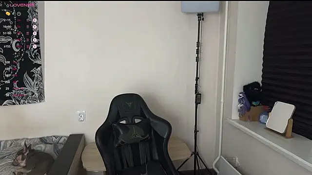 carthylovvve online show from March 27, 2026, 1:22 am