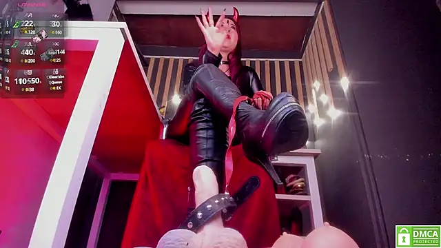 Snapshot of shaaroon_gold chatting on January 15, 2025, 9:45 am shaaroon gold online show from January 15, 2025, 9:45 am