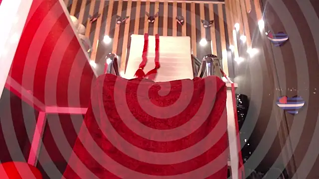 Snapshot of shaaroon_gold chatting on March 1, 2025, 12:28 am shaaroon gold online show from March 1, 2025, 12:28 am