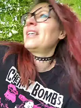 Snapshot of die-EinHORNY-WG chatting on May 21, 2026, 10:55 am die-EinHORNY-WG online show from May 21, 2026, 10:55 am