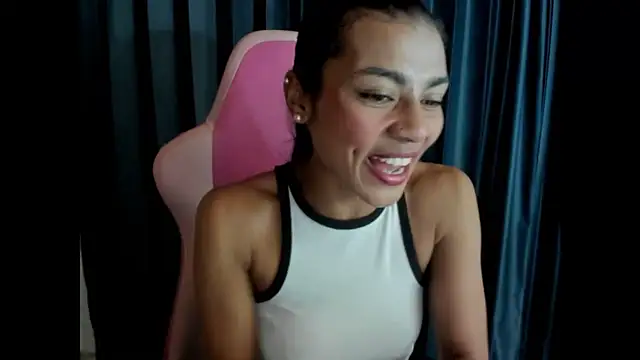Snapshot of Lilithsabeth chatting on December 9, 2024, 1:18 am Lilithsabeth online show from December 9, 2024, 1:18 am