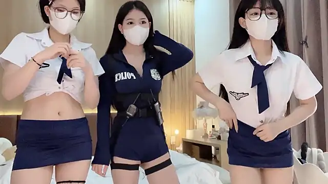 Jennie Spa online show from February 27, 2025, 3:37 pm