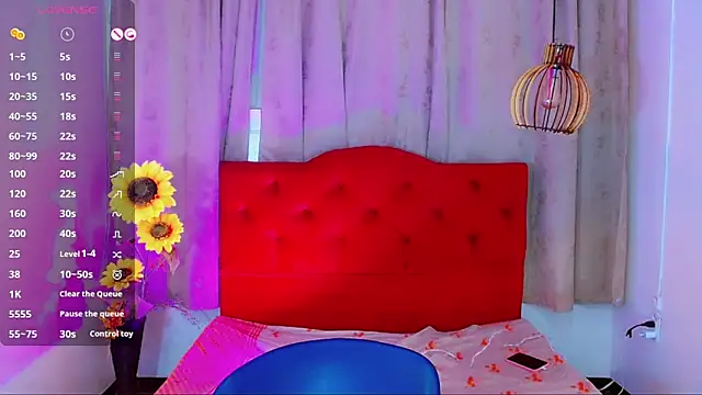 Jessica smith 1 online show from November 15, 2025, 11:40 am