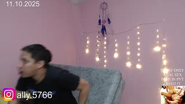 CoreAlejito online show from October 12, 2025, 1:48 am