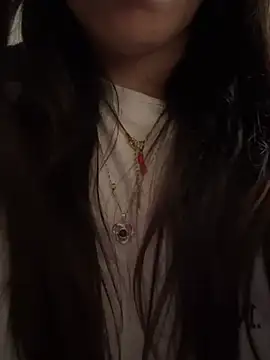 Snapshot of rossana99_ chatting on May 16, 2026, 1:54 pm rossana99 online show from May 16, 2026, 1:54 pm