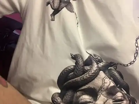 tanned boy online show from April 18, 2026, 9:46 am