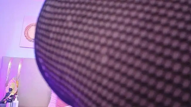 sarah cruzz  online show from November 27, 2025, 12:13 am