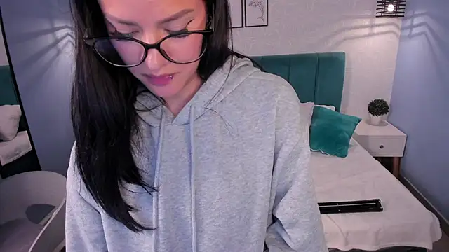 Snapshot of katherin_smith_ chatting on December 7, 2024, 10:23 am katherin smith online show from December 7, 2024, 10:23 am