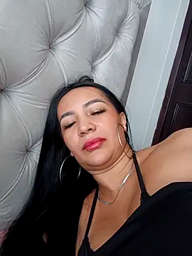 Snapshot of greicyass chatting on September 26, 2025, 3:27 pm greicyass online show from September 26, 2025, 3:27 pm