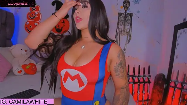 camilawhite   online show from October 24, 2025, 7:54 pm