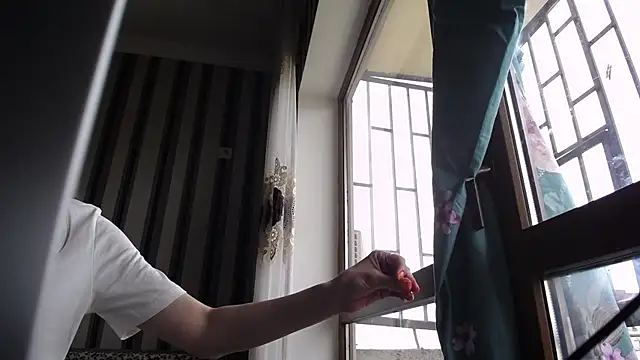 Fire  Foxx online show from May 1, 2026, 7:46 am
