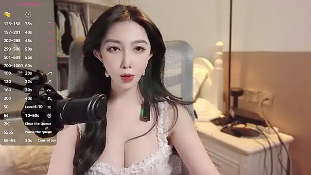 vyizh- online show from December 22, 2024, 1:33 pm