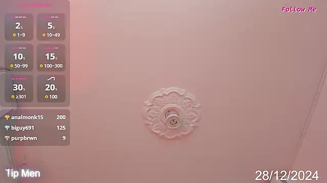 Karoline Marin online show from December 28, 2024, 5:46 pm