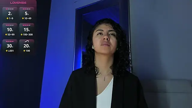 Amareto  online show from November 8, 2025, 11:43 am