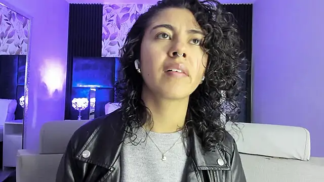 Amareto  online show from February 15, 2026, 11:41 am