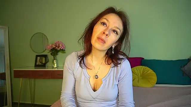 HaileyMoonn online show from March 18, 2025, 4:26 am