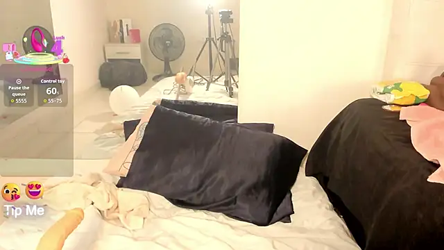 caryn johnson online show from October 29, 2025, 1:02 pm