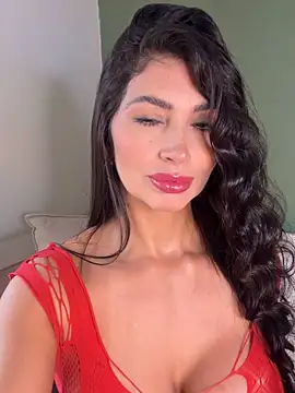 Snapshot of temptation_sweet chatting on June 14, 2026, 5:48 pm temptation sweet online show from June 14, 2026, 5:48 pm