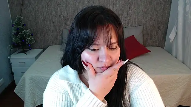 Snapshot of dannarossy_ chatting on January 8, 2025, 4:23 am dannarossy online show from January 8, 2025, 4:23 am
