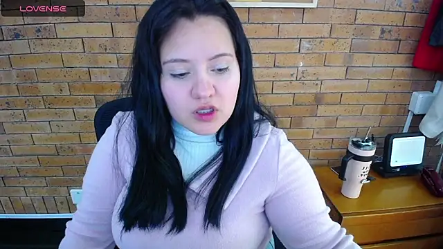 Snapshot of dannarossy_ chatting on February 26, 2025, 4:36 am dannarossy online show from February 26, 2025, 4:36 am