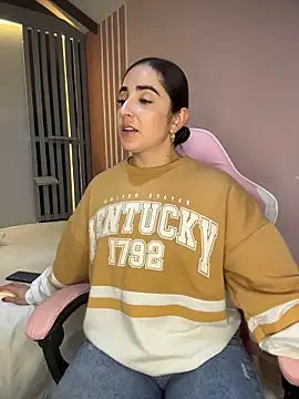 Victoria-And1 online show from February 10, 2026, 1:10 am