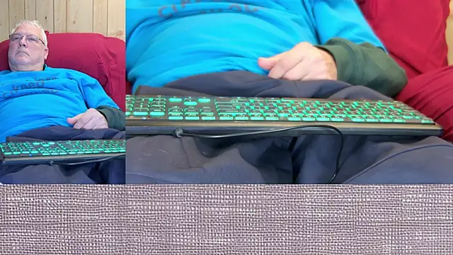 Snapshot of ButtCrackShowing-OOPS chatting on March 4, 2026, 1:55 am ButtCrackShowing-OOPS online show from March 4, 2026, 1:55 am