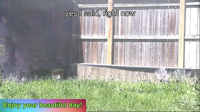 Snapshot of ButtCrackShowing-OOPS chatting on May 25, 2026, 7:20 pm ButtCrackShowing-OOPS online show from May 25, 2026, 7:20 pm