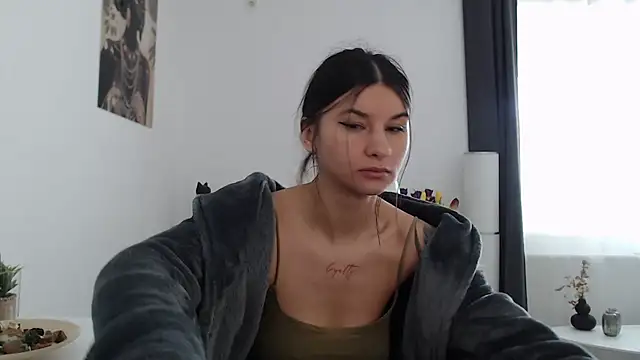 Simply the best online show from March 12, 2025, 10:05 am