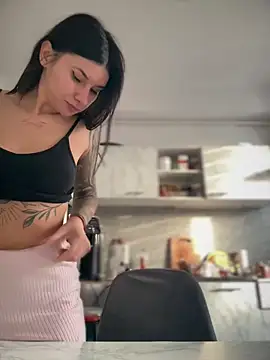 Simply the best online show from April 14, 2026, 3:51 pm