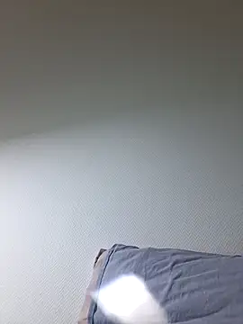 molozeb online show from December 14, 2025, 7:36 am