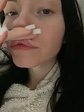 Lisaaa Alisa online show from March 10, 2025, 7:07 pm