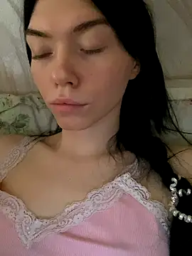 Lisaaa Alisa online show from September 19, 2025, 5:20 am