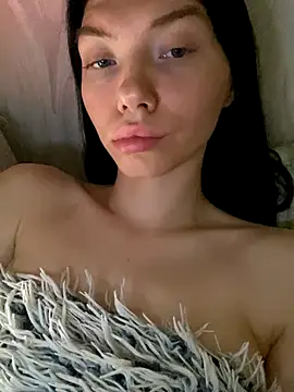 Lisaaa Alisa online show from October 6, 2025, 10:18 pm