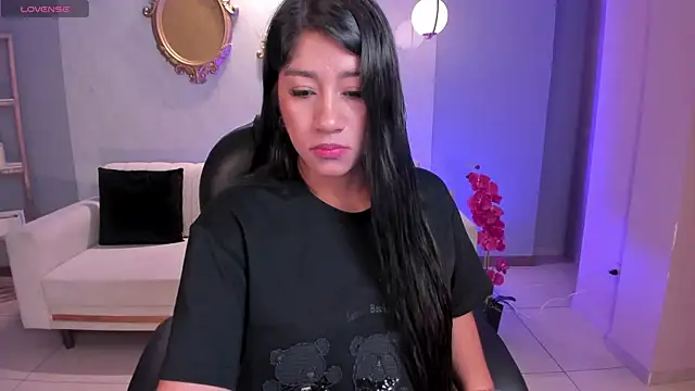 JessicaWilliams1 online show from November 5, 2025, 9:48 pm