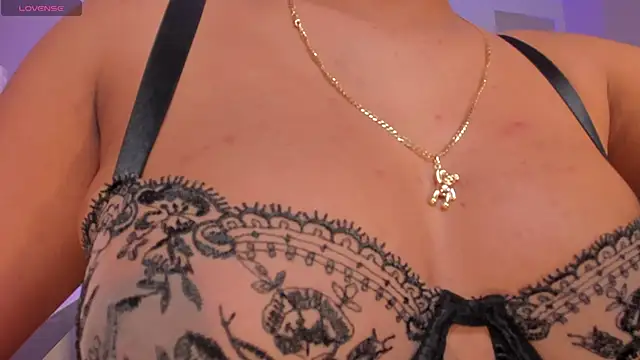 JessicaWilliams1 online show from November 16, 2025, 9:48 am