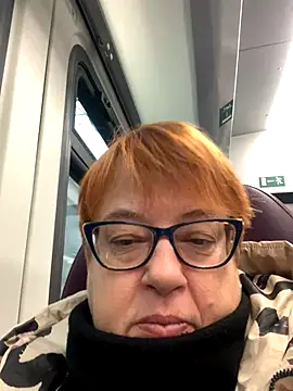 Klio5678 online show from November 3, 2025, 5:20 am