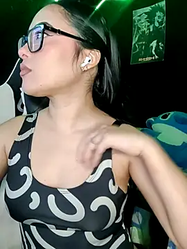 Janna mnt online show from October 5, 2025, 2:10 am