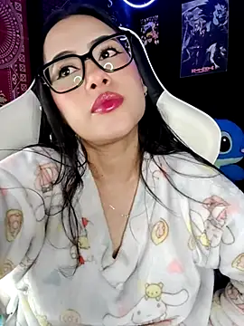 Janna mnt online show from April 16, 2026, 4:02 am