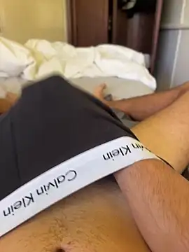 h0rnyguy001 online show from March 31, 2026, 1:07 am