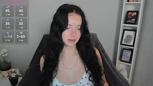 Snapshot of Lori__Hell chatting on June 16, 2026, 3:09 am Lori Hell online show from June 16, 2026, 3:09 am