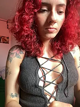 LiliJones  online show from March 6, 2025, 4:28 pm