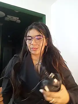 Snapshot of Luna_Dumont chatting on July 8, 2026, 11:15 am Luna Dumont online show from July 8, 2026, 11:15 am