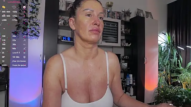 SheilaRyan online show from March 10, 2026, 5:12 am