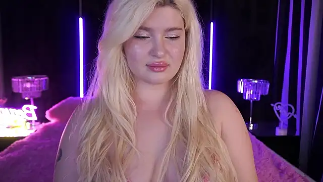 CocoSecretss online show from December 2, 2024, 7:25 am