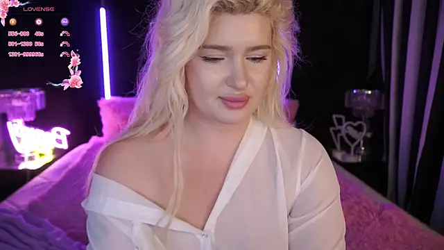 CocoSecretss online show from March 3, 2025, 10:06 am